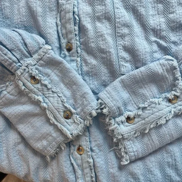 We The Free By Anthropologie  Shirt In Blue Oversized 100% Cotton Size Large - Picture 5 of 9